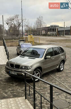 Внедорожник / Кроссовер BMW X5 2004 в 