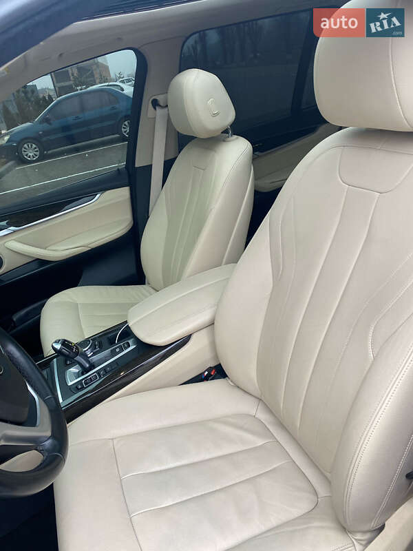 Внедорожник / Кроссовер BMW X5 2016 в Виннице