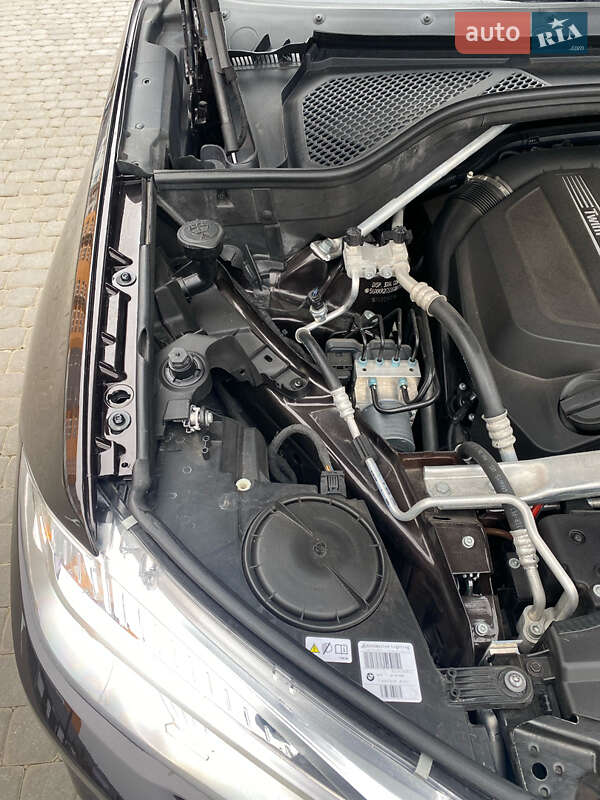 Внедорожник / Кроссовер BMW X5 2016 в Виннице