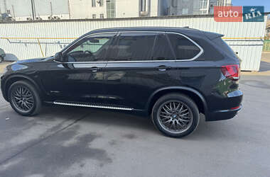 Позашляховик / Кросовер BMW X5 2014 в 