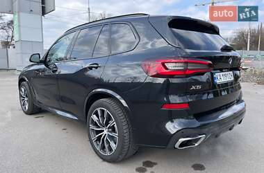 Внедорожник / Кроссовер BMW X5 2020 в 