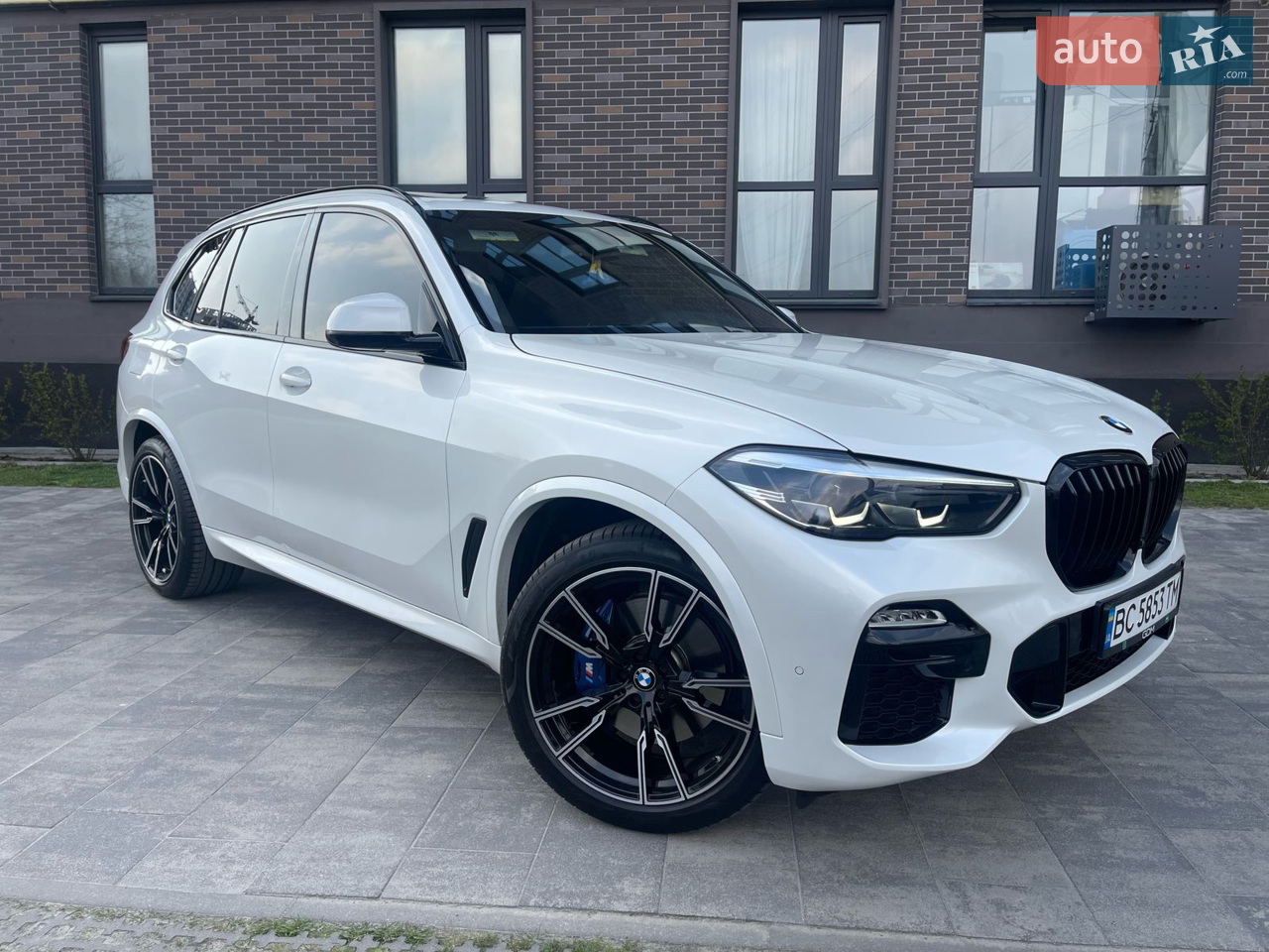 2021 BMW X5 - мініатюра 65