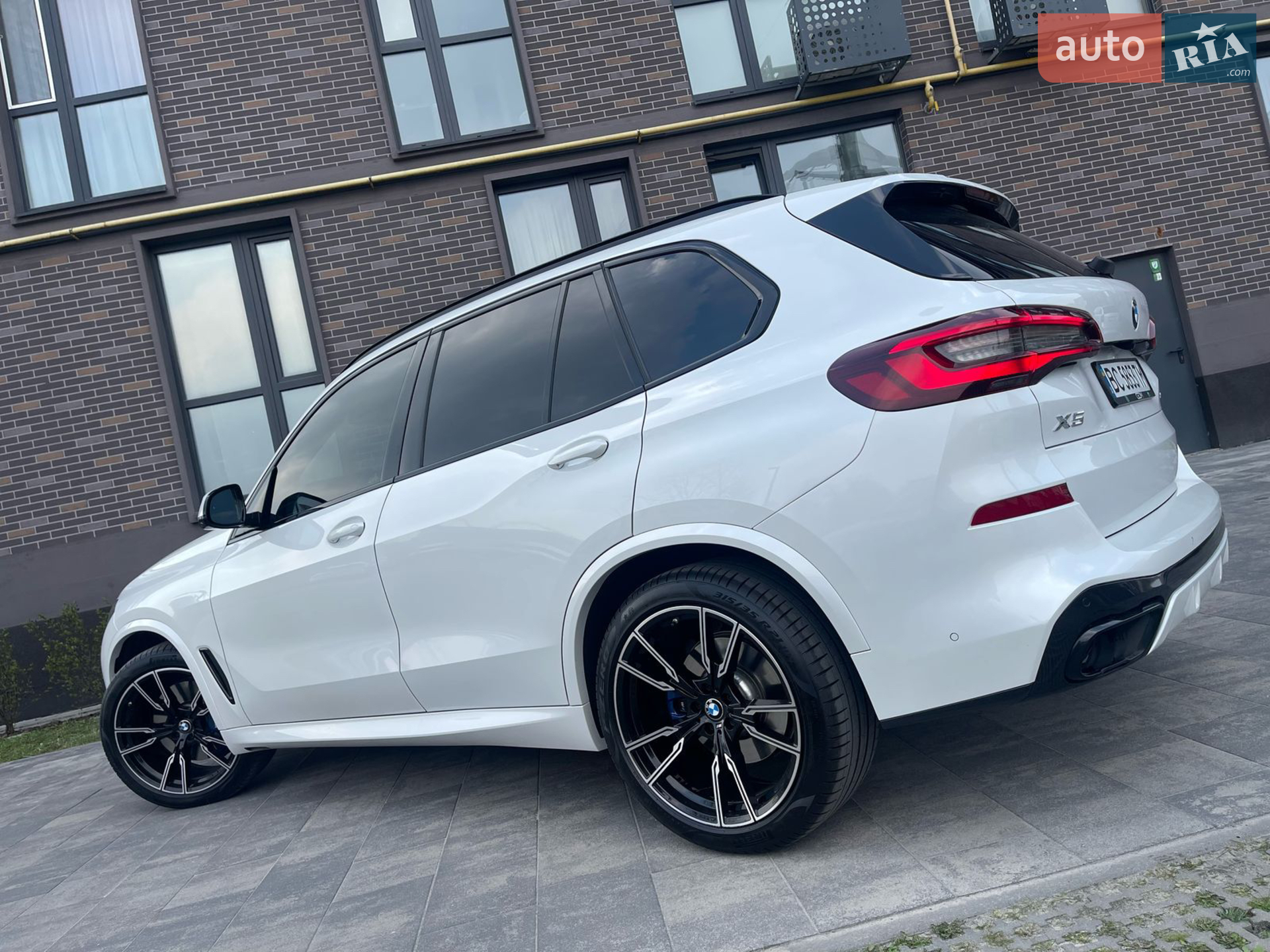 2022 BMW X5 - мініатюра 27