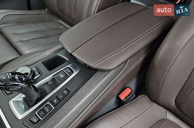 Внедорожник / Кроссовер BMW X5 2016 в 