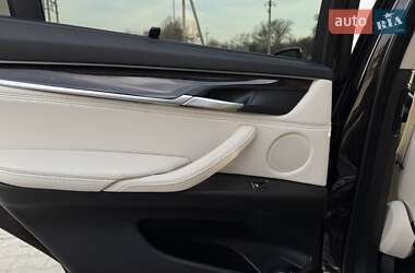 Внедорожник / Кроссовер BMW X5 2015 в 