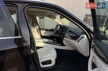 Внедорожник / Кроссовер BMW X5 2015 в 