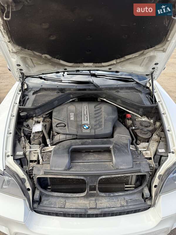 Позашляховик / Кросовер BMW X5 2012 в Полтаві