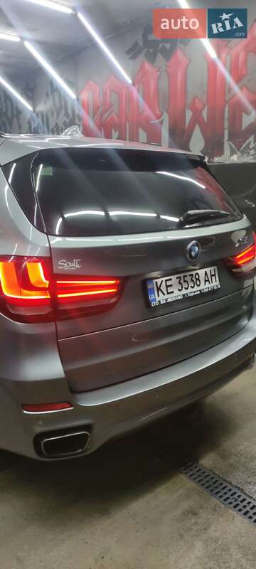 Внедорожник / Кроссовер BMW X5 2014 в Ужгороде