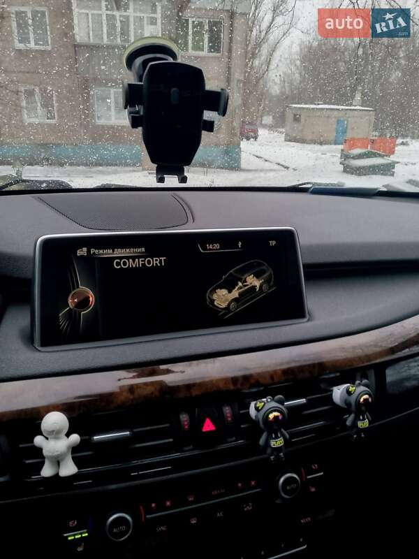 Внедорожник / Кроссовер BMW X5 2014 в Ужгороде