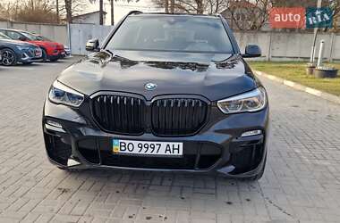 Внедорожник / Кроссовер BMW X5 2019 в 