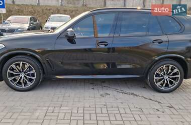 Внедорожник / Кроссовер BMW X5 2019 в 