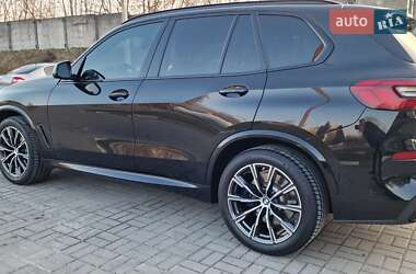 Внедорожник / Кроссовер BMW X5 2019 в 
