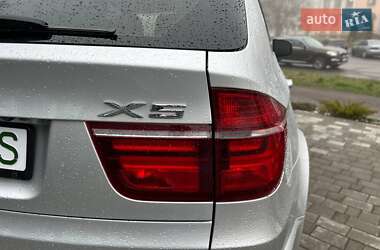 Позашляховик / Кросовер BMW X5 2012 в 