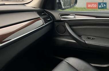 Позашляховик / Кросовер BMW X5 2012 в 