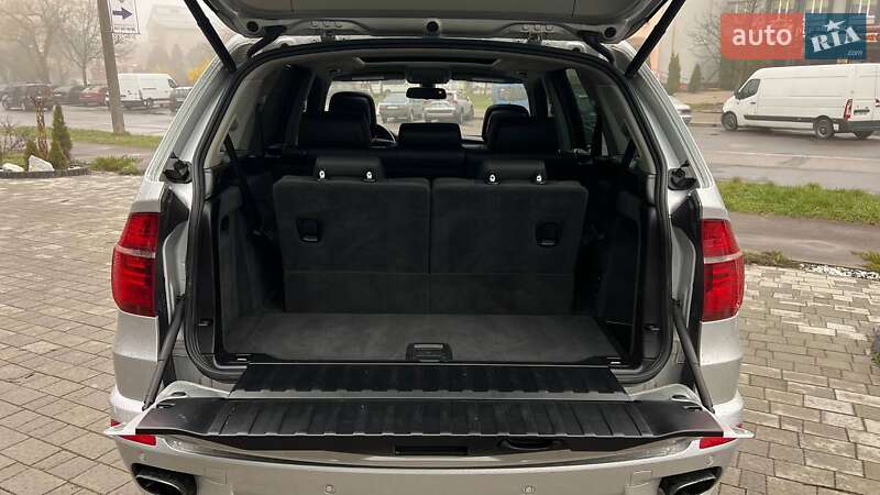 Позашляховик / Кросовер BMW X5 2012 в Львові