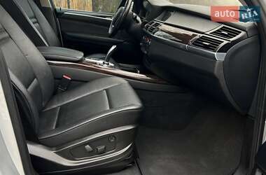 Позашляховик / Кросовер BMW X5 2012 в 