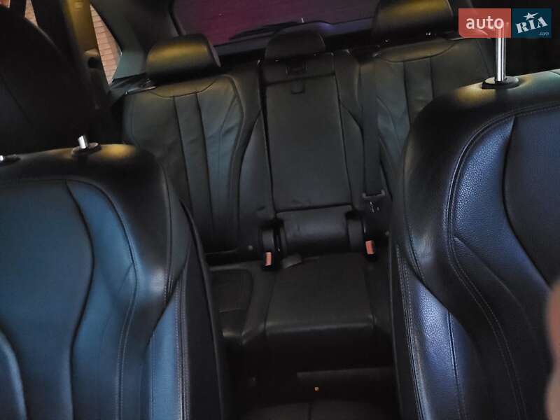 Позашляховик / Кросовер BMW X5 2017 в Шептицькому