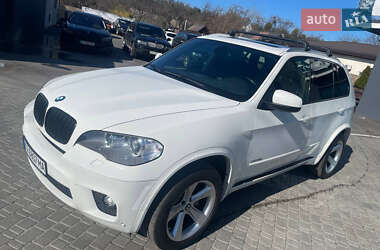 Внедорожник / Кроссовер BMW X5 2012 в 