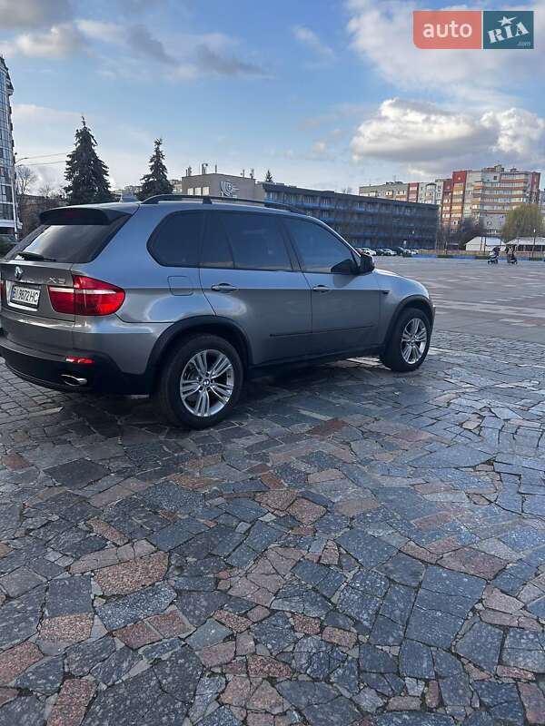Внедорожник / Кроссовер BMW X5 2009 в Кременчуге