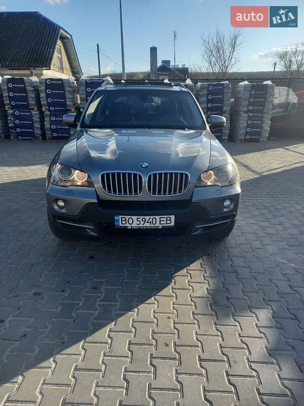 Внедорожник / Кроссовер BMW X5 2008 в 