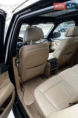 Внедорожник / Кроссовер BMW X5 2012 в 