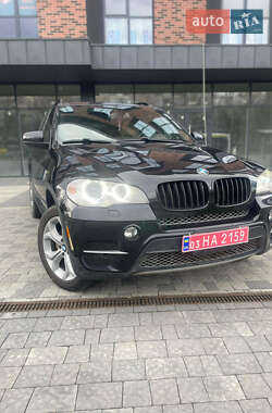 Внедорожник / Кроссовер BMW X5 2012 в 
