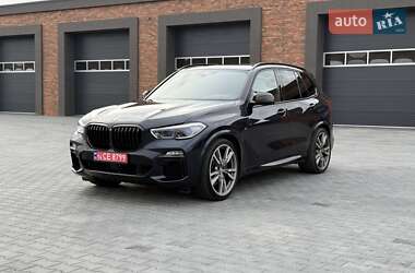 Позашляховик / Кросовер BMW X5 2019 в 