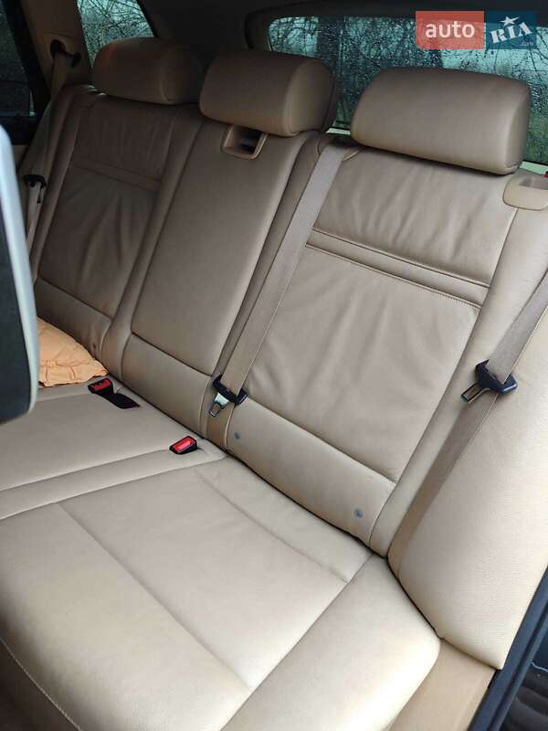 Внедорожник / Кроссовер BMW X5 2011 в Новомосковске