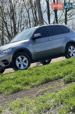 Позашляховик / Кросовер BMW X5 2012 в 