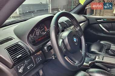 Внедорожник / Кроссовер BMW X5 2005 в 