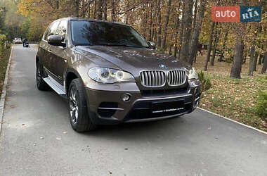 Внедорожник / Кроссовер BMW X5 2011 в 