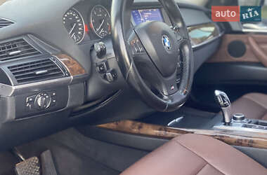 Внедорожник / Кроссовер BMW X5 2011 в 