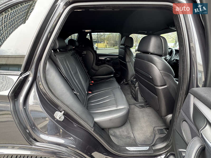 Внедорожник / Кроссовер BMW X5 2014 в Днепре