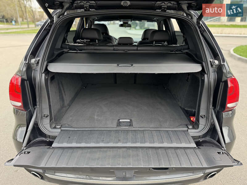 Внедорожник / Кроссовер BMW X5 2014 в Днепре
