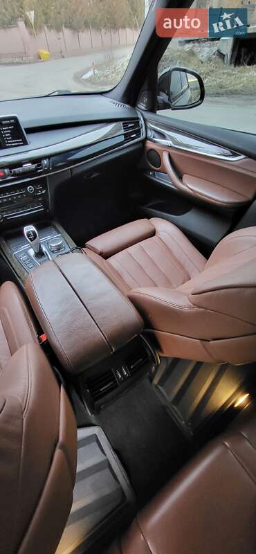 Позашляховик / Кросовер BMW X5 2015 в Тернополі