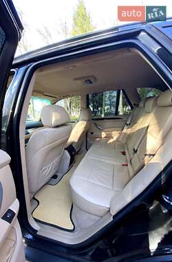Внедорожник / Кроссовер BMW X5 2006 в 