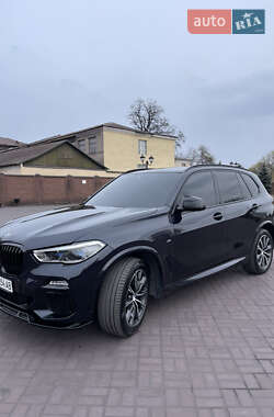 Внедорожник / Кроссовер BMW X5 2020 в 