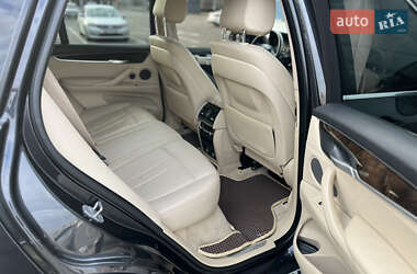 Внедорожник / Кроссовер BMW X5 2015 в 