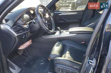Позашляховик / Кросовер BMW X5 2016 в 