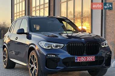 Позашляховик / Кросовер BMW X5 2019 в 