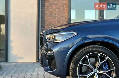 Позашляховик / Кросовер BMW X5 2019 в 