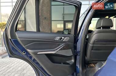 Позашляховик / Кросовер BMW X5 2019 в 