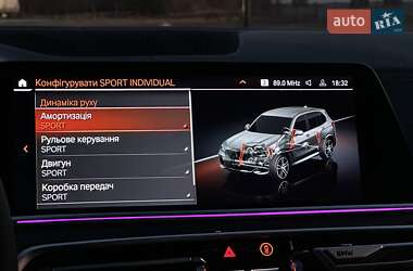 Позашляховик / Кросовер BMW X5 2019 в 