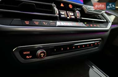 Позашляховик / Кросовер BMW X5 2019 в 