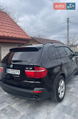 Внедорожник / Кроссовер BMW X5 2008 в 