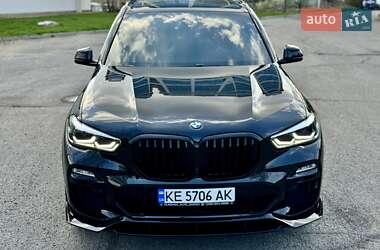 Позашляховик / Кросовер BMW X5 2018 в 