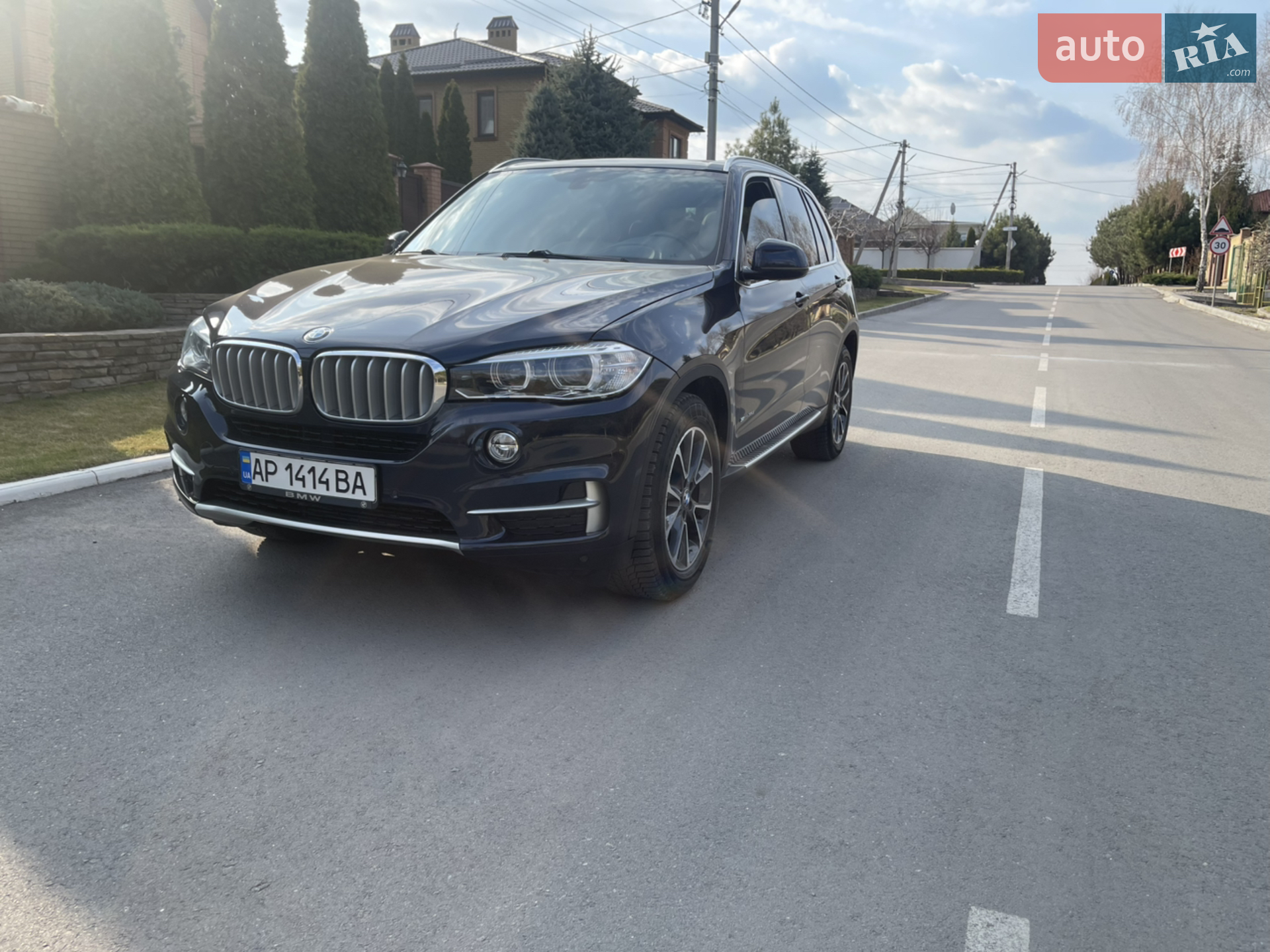 2016 BMW X5 - мініатюра 2