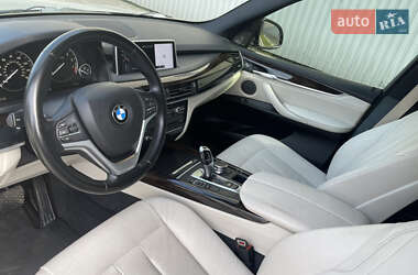 Позашляховик / Кросовер BMW X5 2016 в 