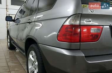 Позашляховик / Кросовер BMW X5 2004 в 