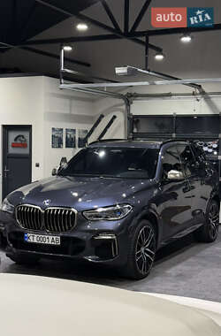 Внедорожник / Кроссовер BMW X5 2018 в 